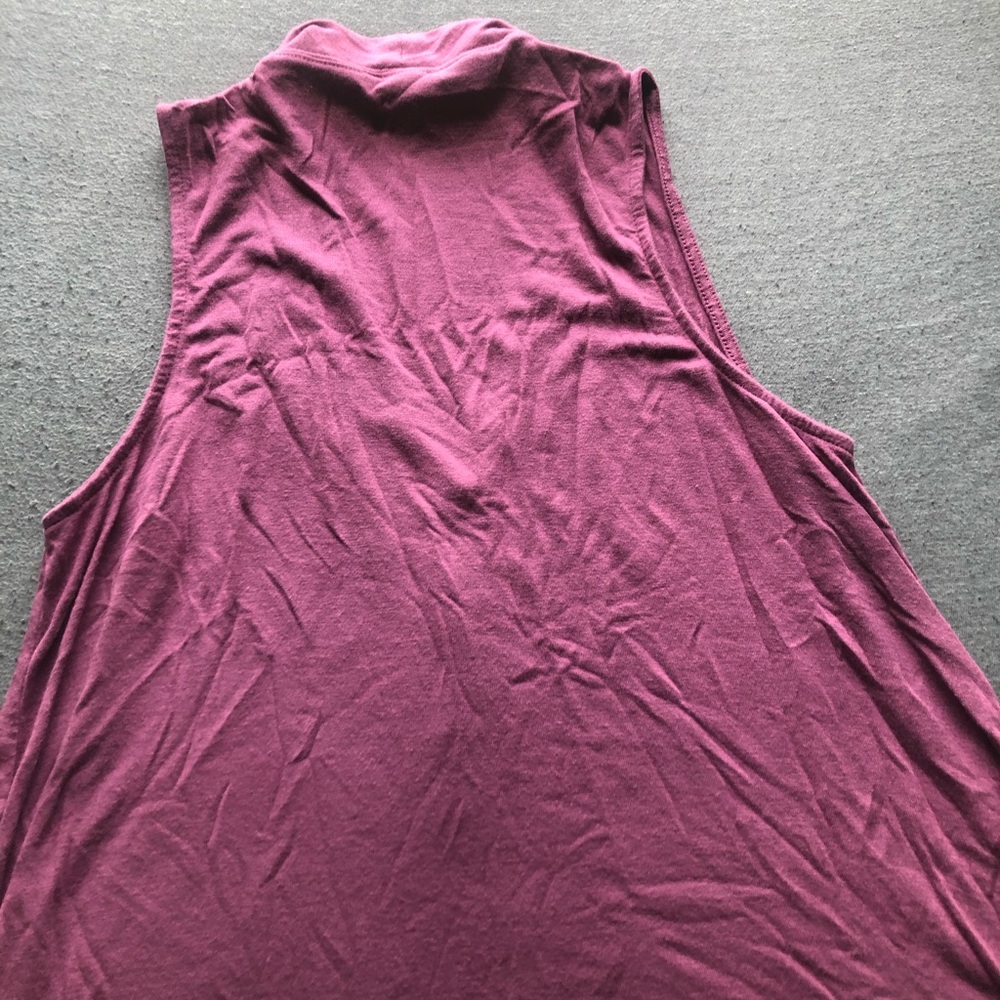 high neck tank - Picture 3 of 3